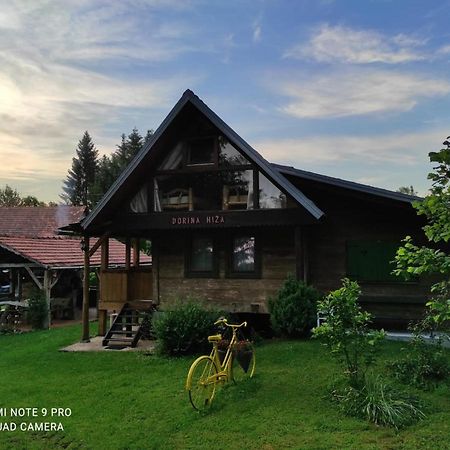 Villa Dorina Hiza à Karlovac Extérieur photo