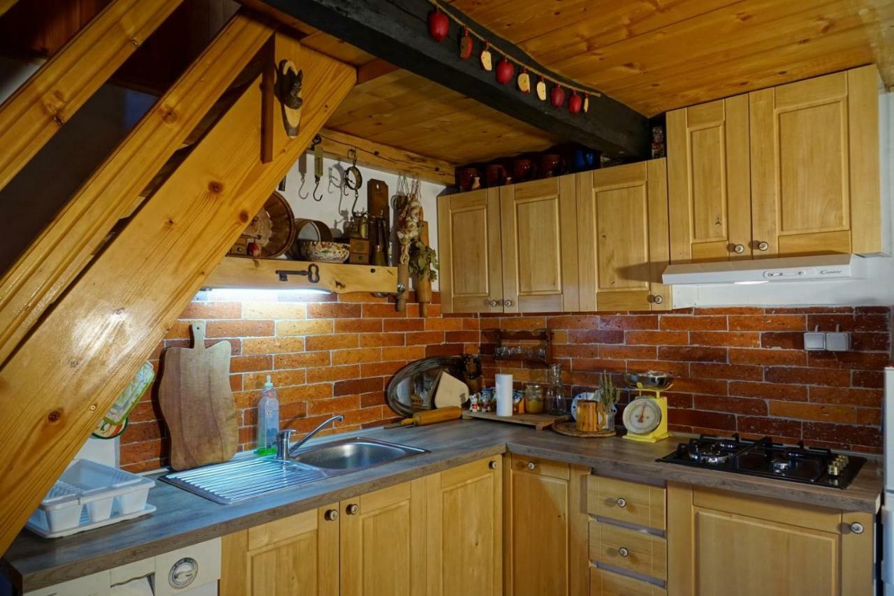 Villa Dorina Hiza à Karlovac Extérieur photo