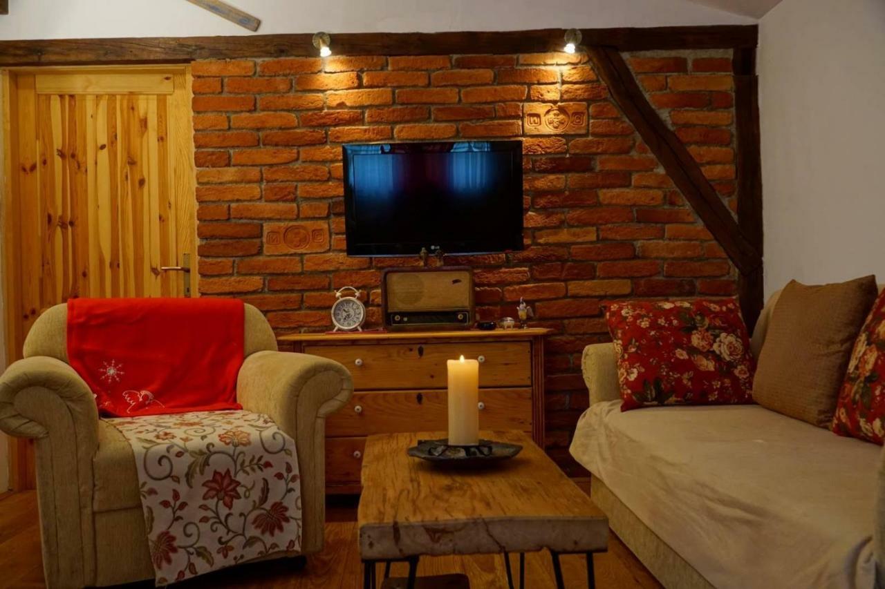 Villa Dorina Hiza à Karlovac Extérieur photo